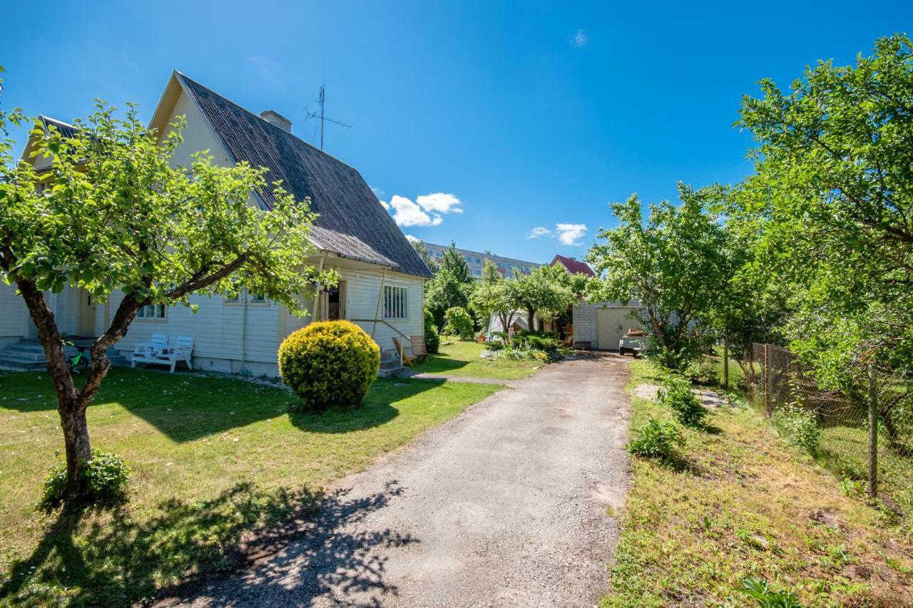 Mandala Majutus/Homestay Haapsalu Exterior foto